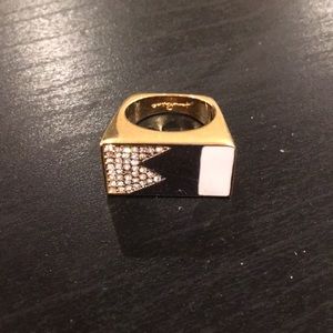 Jewelmint Everfrost Ring